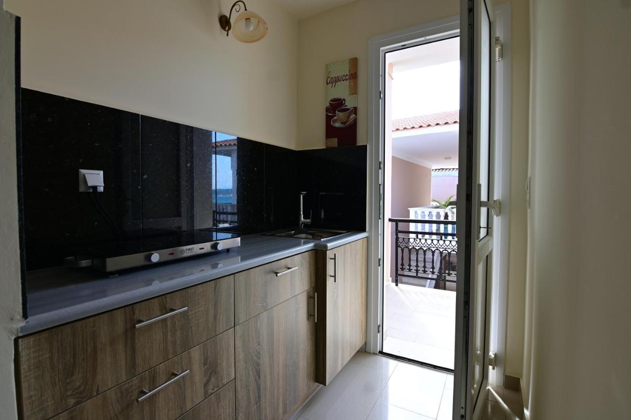 Nadia'S Studios & Apartments In Argasi, Sea-View Dış mekan fotoğraf
